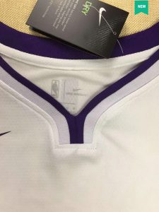Nike NBA球服套裝 24號 科比 KOBE 黑曼巴 紀念版球衣 籃球服 白色 nike NBA球服套裝 24號 科比 KOBE 黑曼巴 紀念版 球衣 籃球服 白色套裝