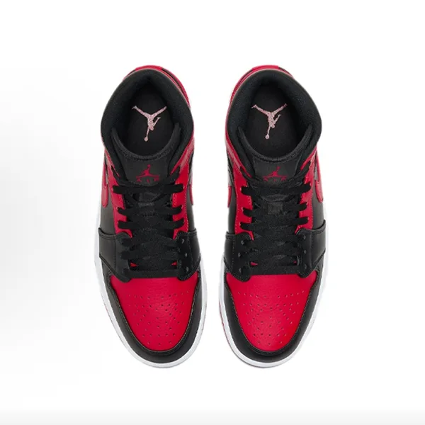 Nike Air Jordan 1 Mid 小禁穿 防滑耐磨 中幫籃球鞋 黑紅 Nike Air Jordan 1 Mid 小禁穿 防滑耐磨 中幫籃球鞋 黑紅:圖片 4