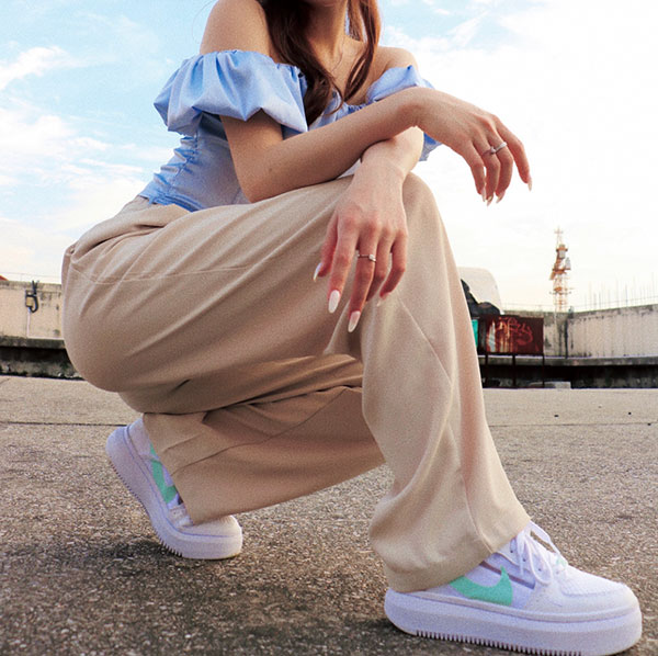融合運動與時尚的完美結合 — Nike Court Vision Alta的穿搭指南 Nike Court Vision Alta穿搭