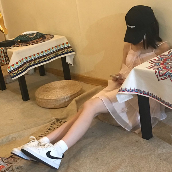 Nike Court Vision Low - 簡約百搭的穿搭指南 Nike Court Vision Low - 簡約百搭的穿搭指南