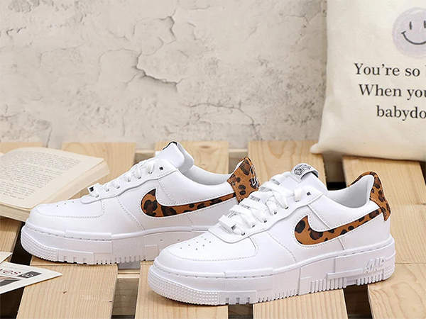 探索Nike Air Force 1 Pixel:風格、舒適與創新完美融合 探索Nike Air Force 1 Pixel:風格、舒適與創新完美融合