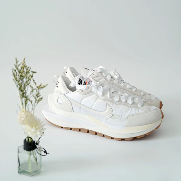 解析 Sacai x Nike Vaporwaffle 鞋款的獨特版型設計 解析 Sacai x Nike Vaporwaffle 鞋款的獨特版型設計