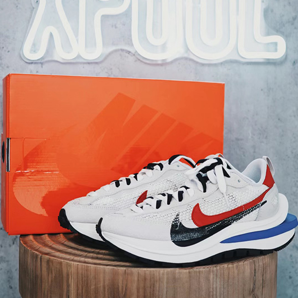解析 Sacai x Nike Vaporwaffle 鞋款的獨特版型設計 解析 Sacai x Nike Vaporwaffle 鞋款的獨特版型設計