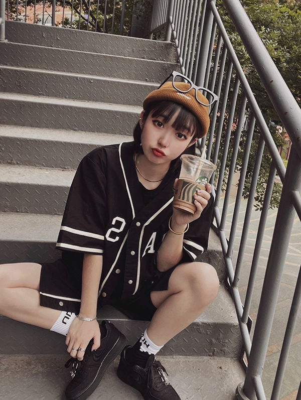 潮流力作！Stussy Air Force 1穿搭指南
