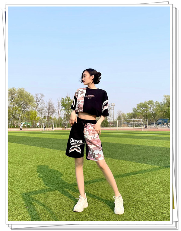 銳目顏色,極致風格:Nike TC 7900的時尚色調解析 Nike TC 7900顏色
