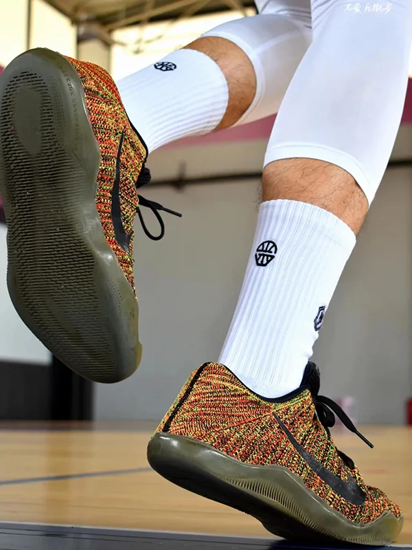 如何通過細節辨別真假 Kobe 11