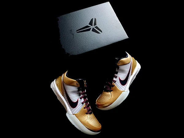 Kobe 4 Protro:籃球傳奇的回歸與收藏 Kobe 4 Protro:籃球傳奇的回歸與收藏