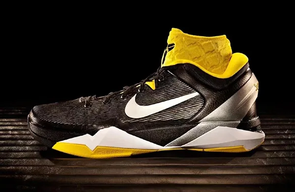 Kobe 7:卓越性能與經典設計的完美結合 Kobe 7:卓越性能與經典設計的完美結合