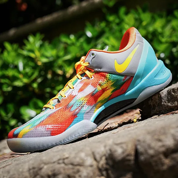 Kobe 8 Protro:籃球傳奇的現代演繹 Kobe 8 Protro:籃球傳奇的現代演繹
