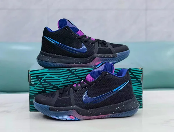 Kyrie 3籃球鞋:速度與掌控的藝術 Kyrie 3籃球鞋:速度與掌控的藝術