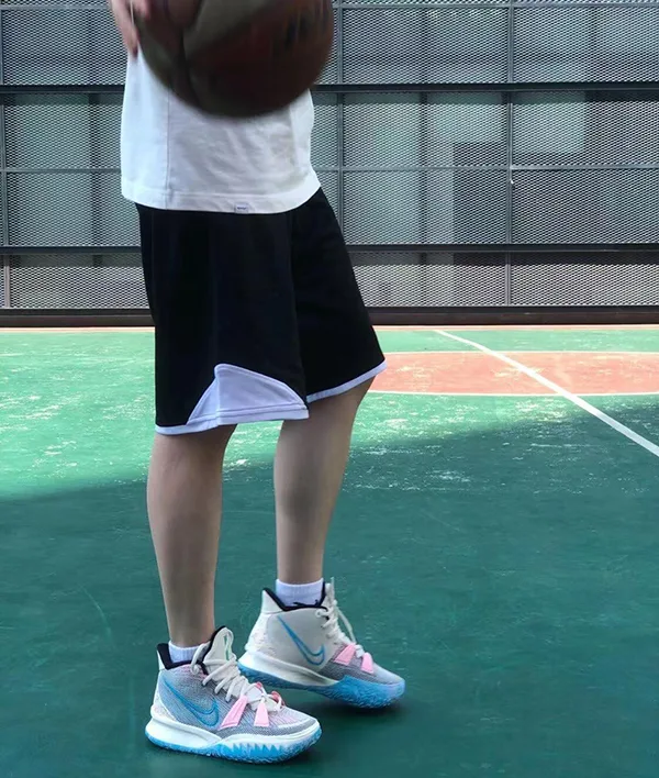 Nike Kyrie 7:球場上的變向魔術師 Nike Kyrie 7:球場上的變向魔術師