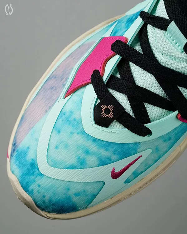 Kyrie Low 5 全面評測:輕量化設計與靈活性能的完美融合 Kyrie Low 5 全面評測:輕量化設計與靈活性能的完美融合