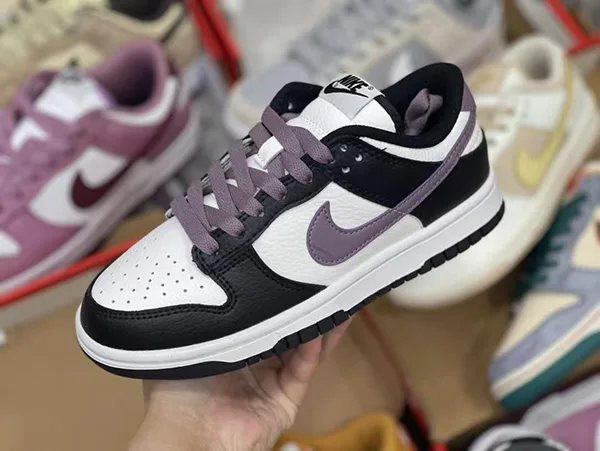 Nike Dunk Low SB:滑板文化與街頭時尚的融合 Nike Dunk Low SB:滑板文化與街頭時尚的融合
