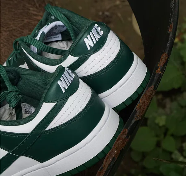Nike Dunk:一款詮釋街頭文化的經典鞋款 Nike Dunk:一款詮釋街頭文化的經典鞋款