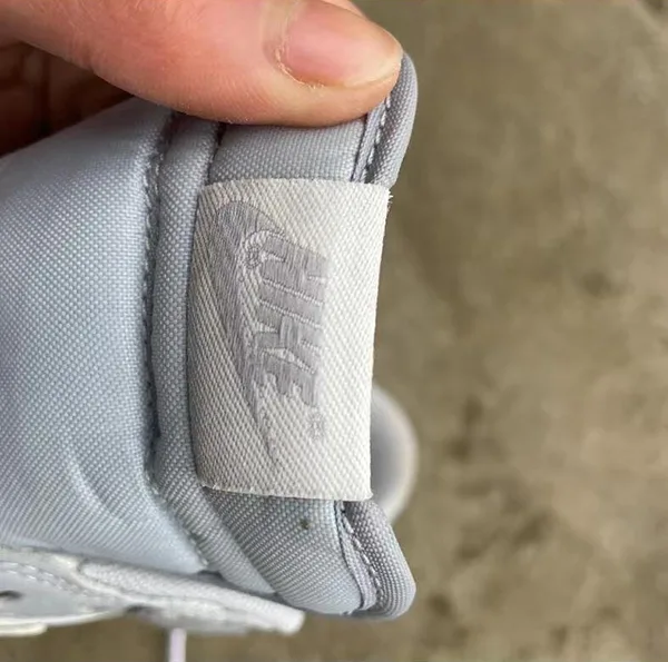 避免踩雷!Dunk煙灰鞋真假鑑別全攻略 避免踩雷!Dunk煙灰鞋真假鑑別全攻略