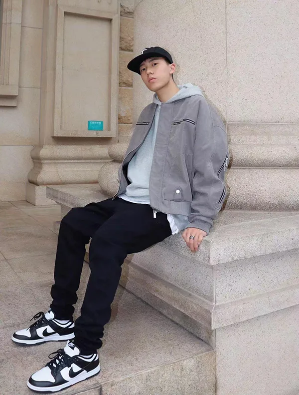 Nike Dunk熊貓：男性穿搭指南