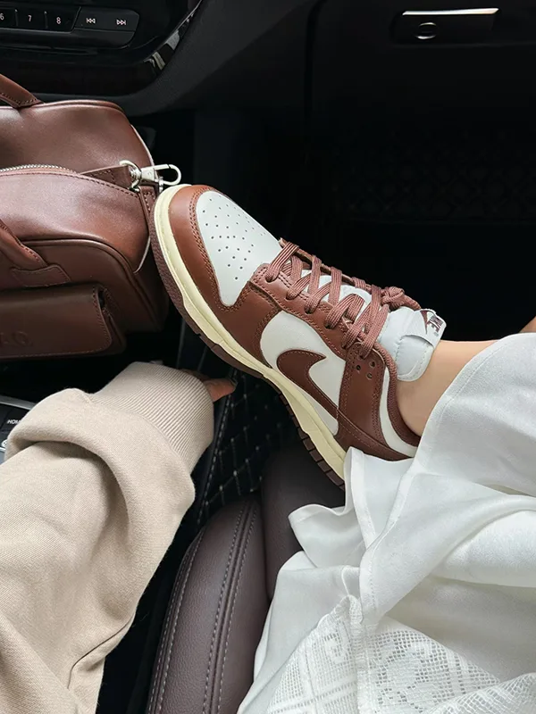 Dunk與Dunk Low：細節中的風格差異